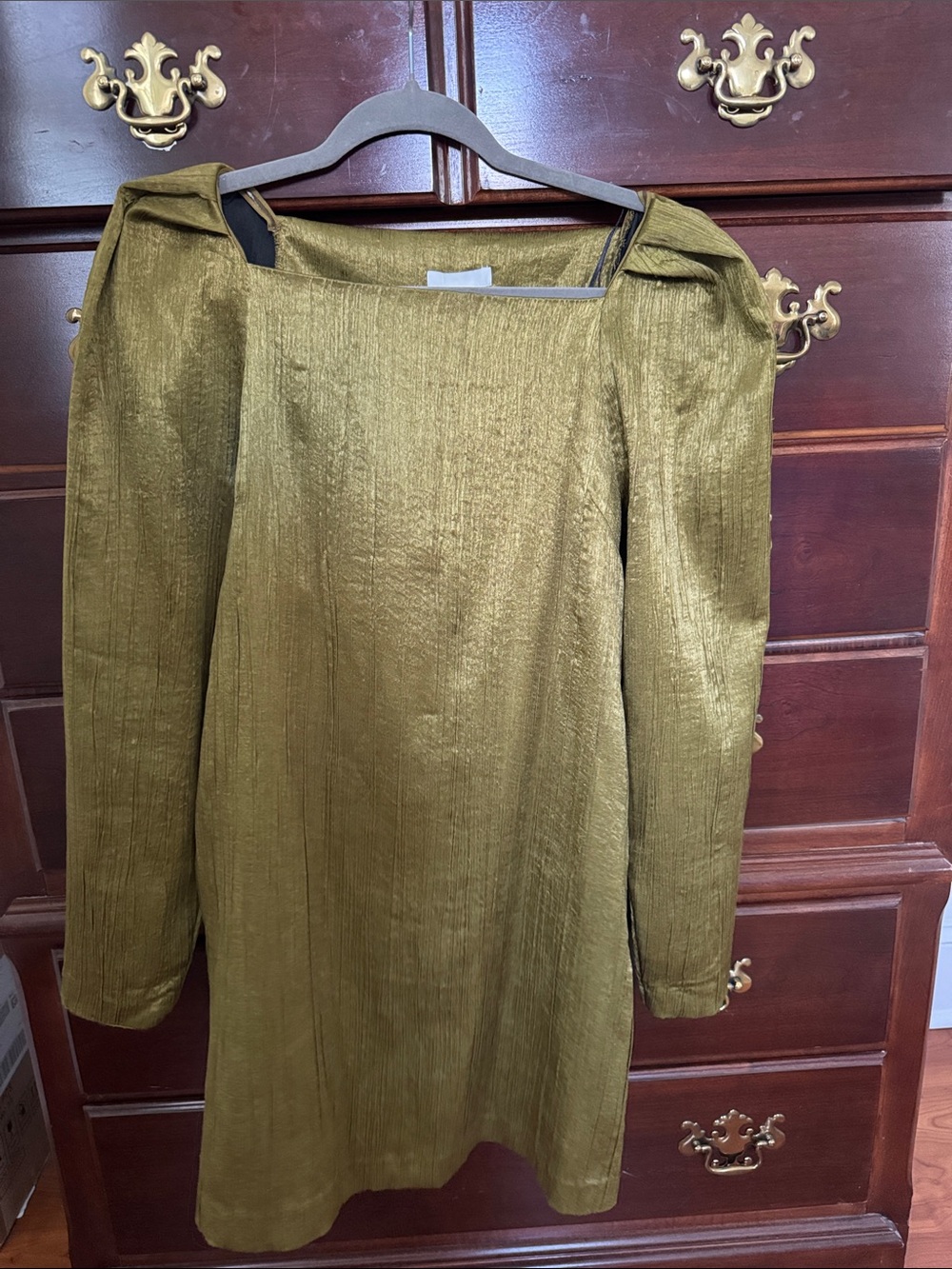 H&M Olive Green Long-Sleeve Shift Dress